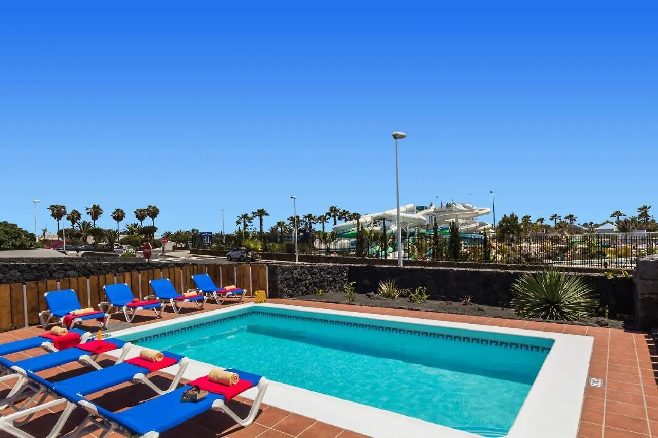 Clarybel Villa Playa Blanca  Spain